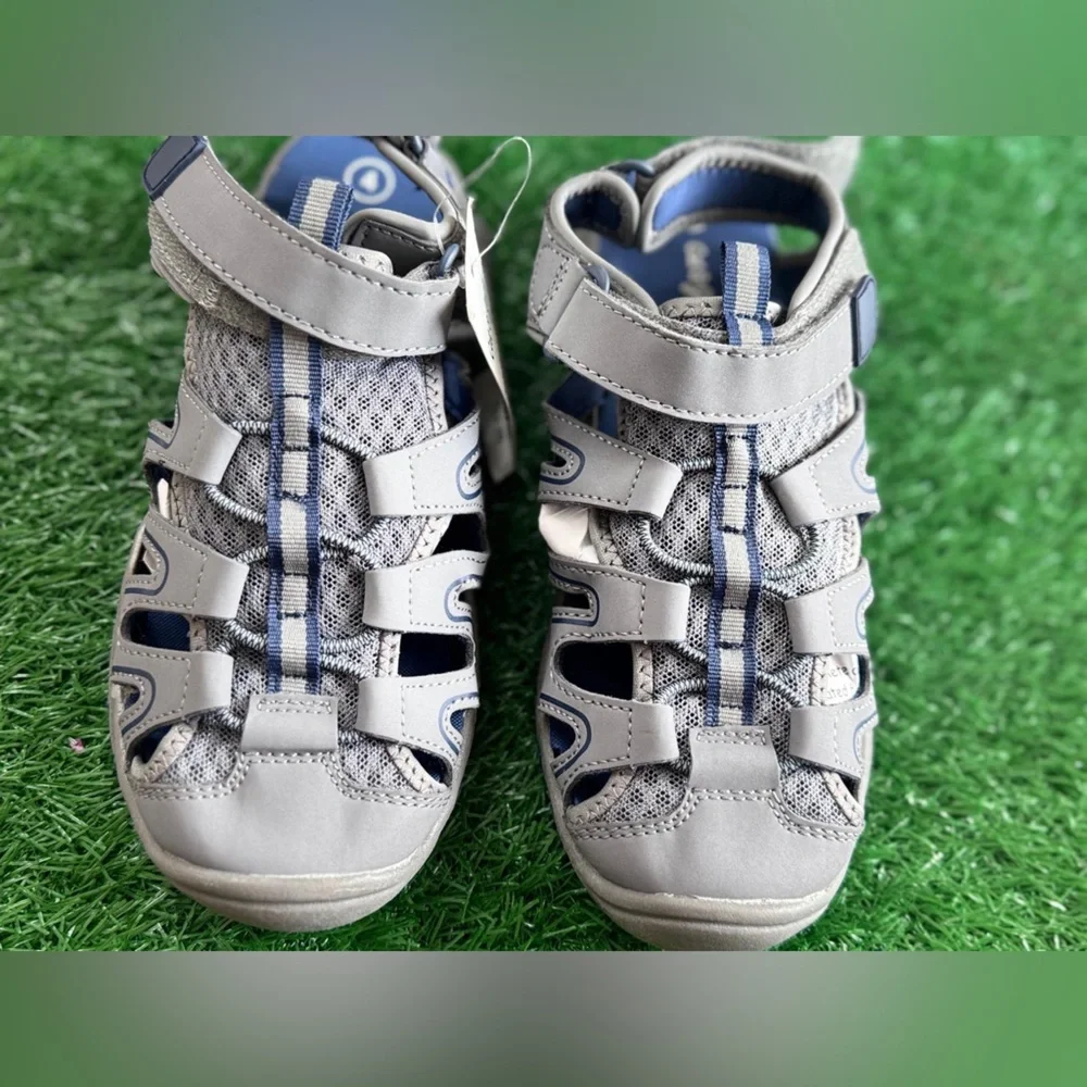 Cat And Jack Kids Sandals Size 4‎